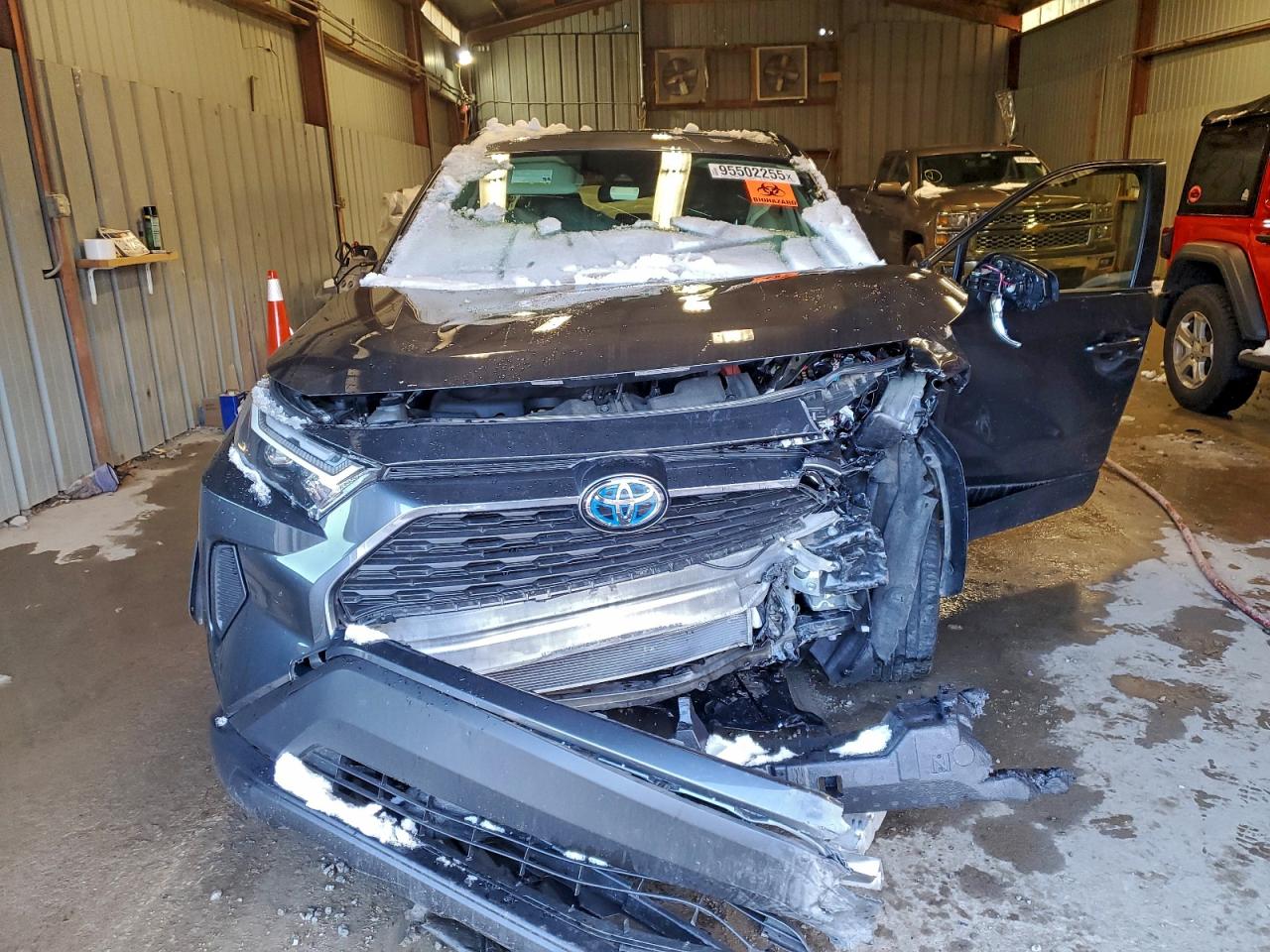 Toyota RAV4 Xle Image 5