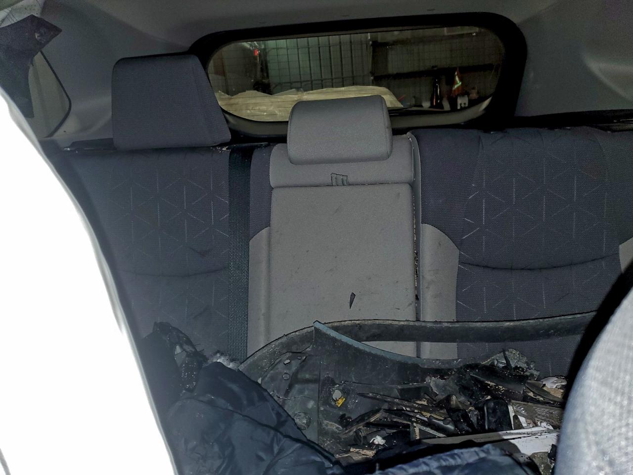 Toyota RAV4 Xle Image 7