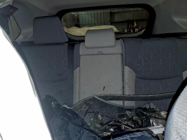 Toyota RAV4 Xle Image 7