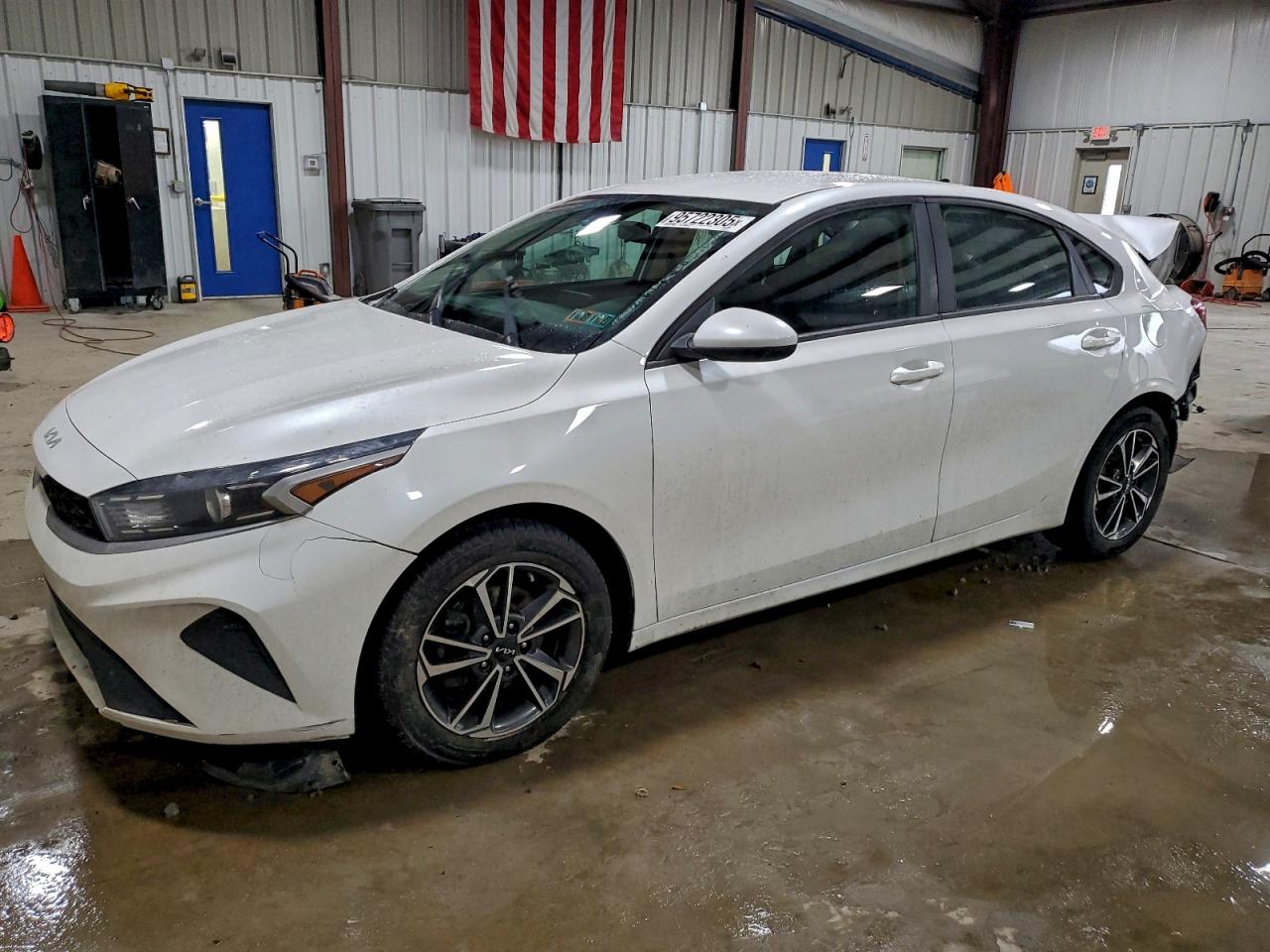 Kia Forte Fe Image 1