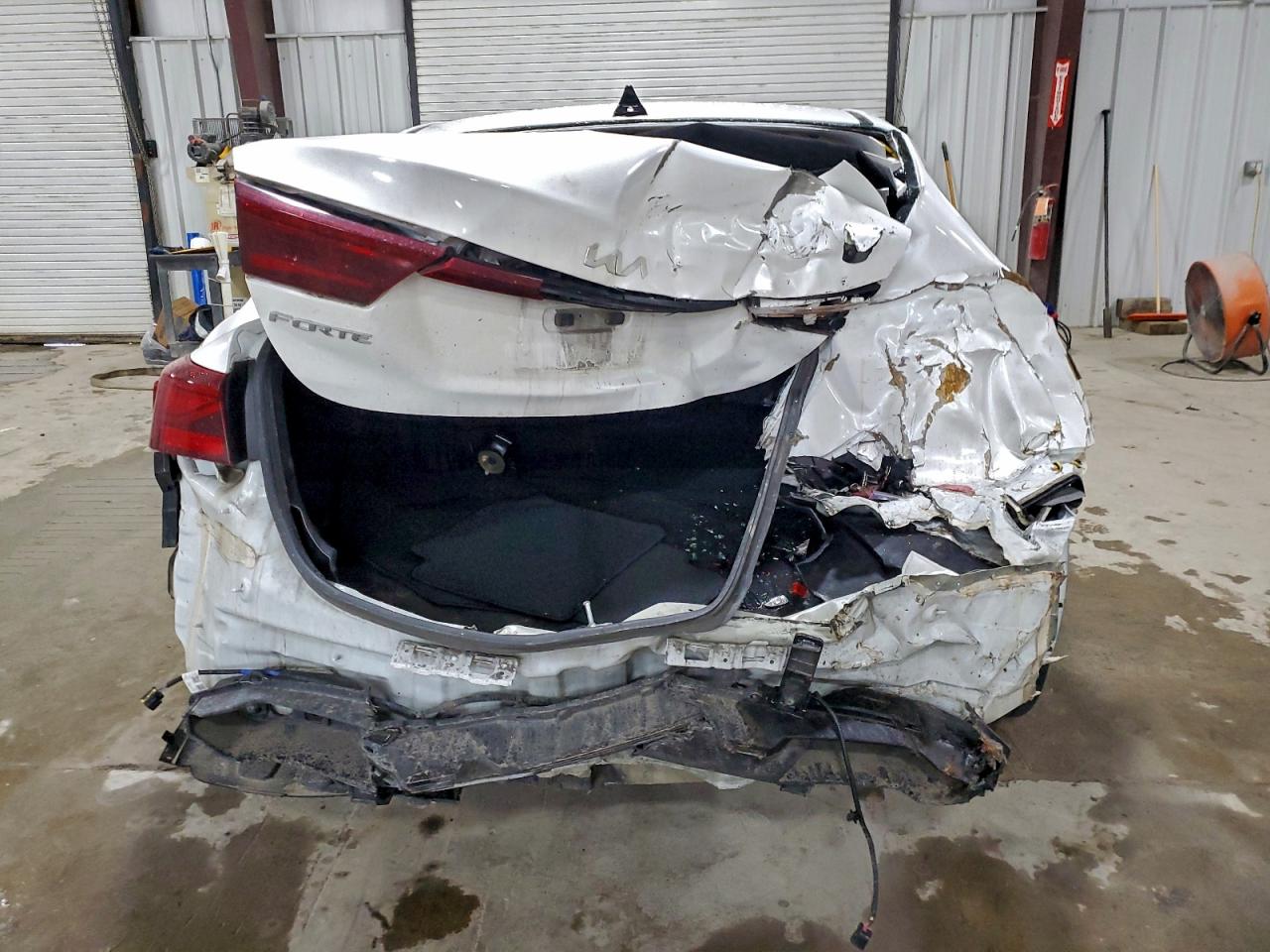 Kia Forte Fe Image 6