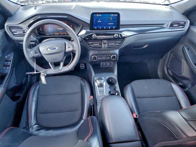 Ford Escape St Line Image 3