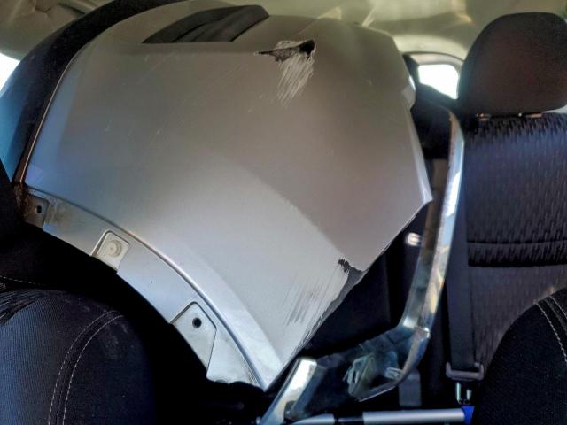 Nissan Rogue S Image 4