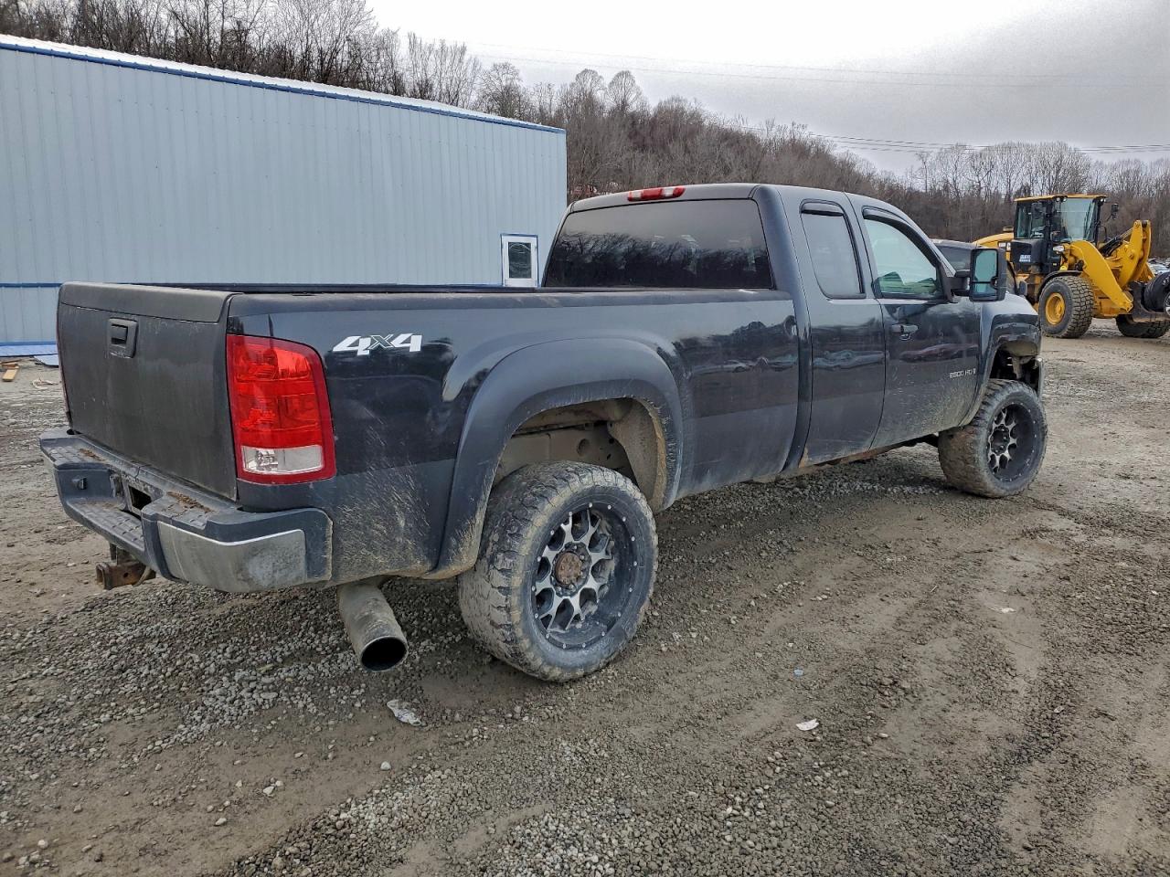 Chevrolet Silverado K2500 Heavy Duty Image 10