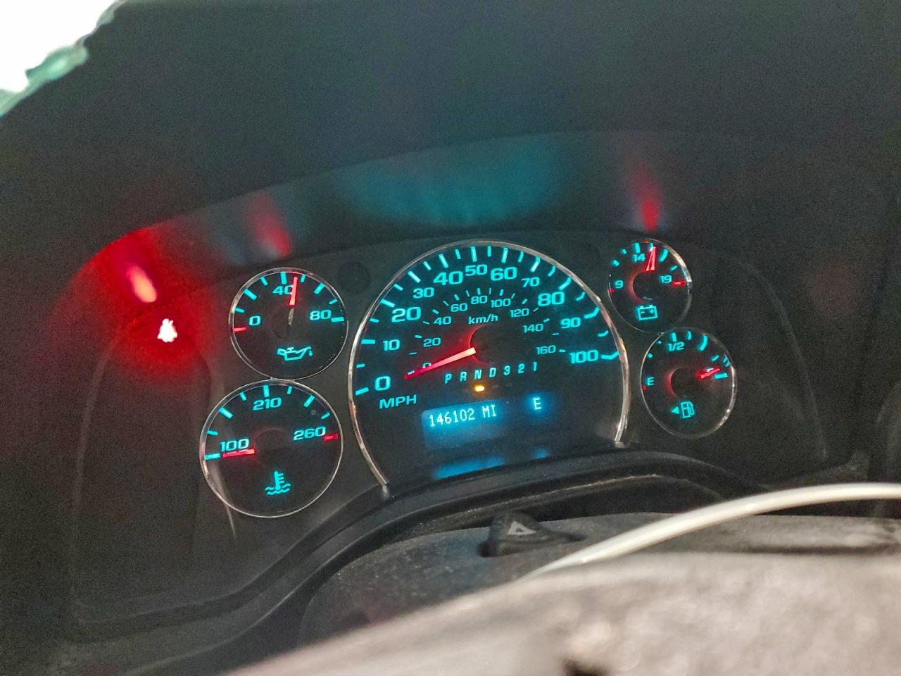 Chevrolet Express Image 8