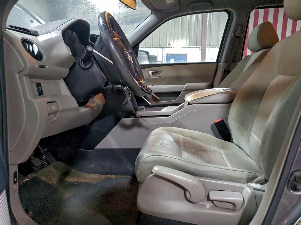 Honda Pilot Lx Image 4