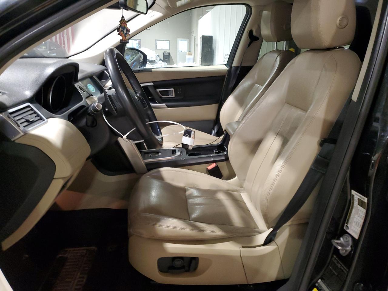 Land Rover Discovery Hse Image 5