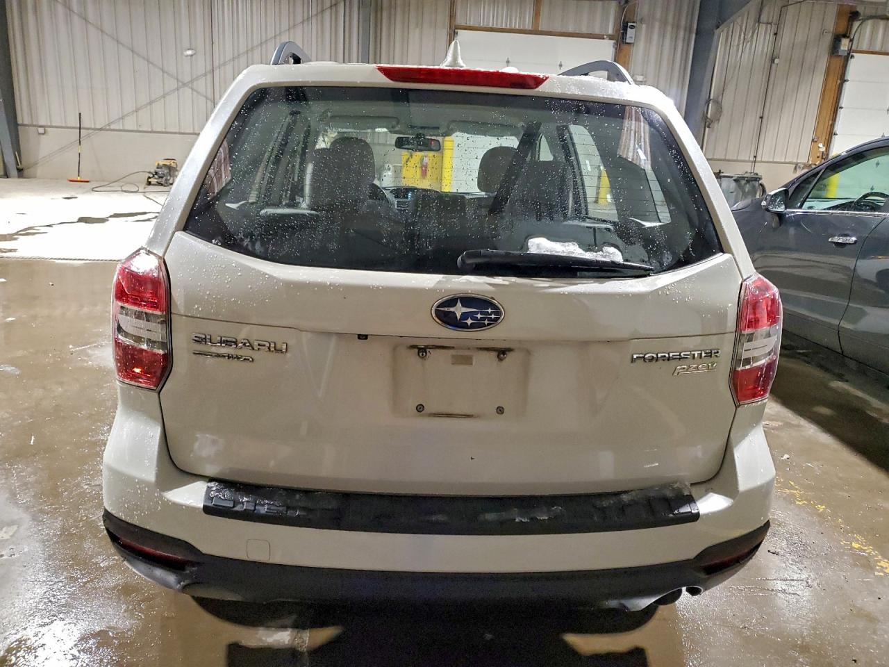 Subaru Forester 2.5i Image 6