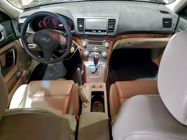 Subaru Outback 2.5i Limited Image 4