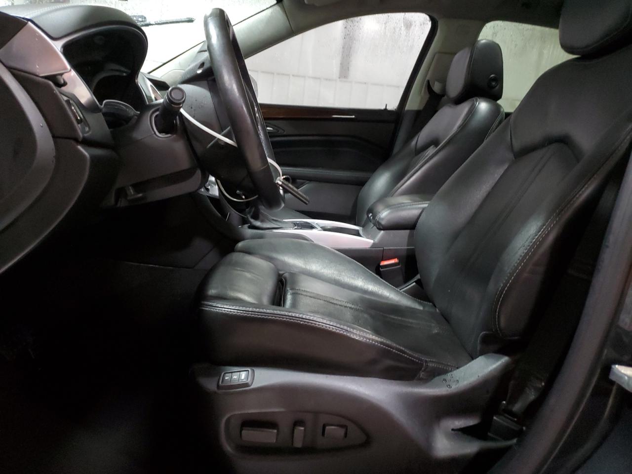 Cadillac SRX Luxury Collection Image 10