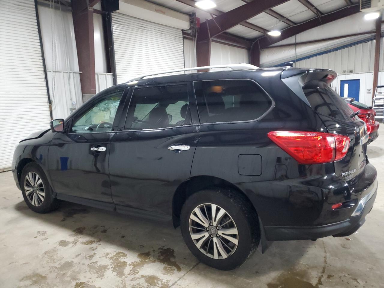 Nissan Pathfinder S Image 11