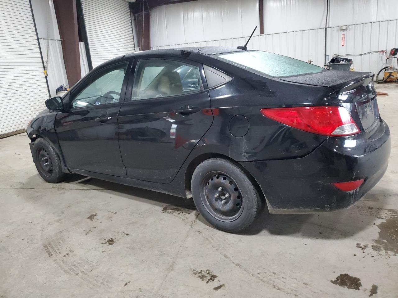 Hyundai ACCENT Se Image 2