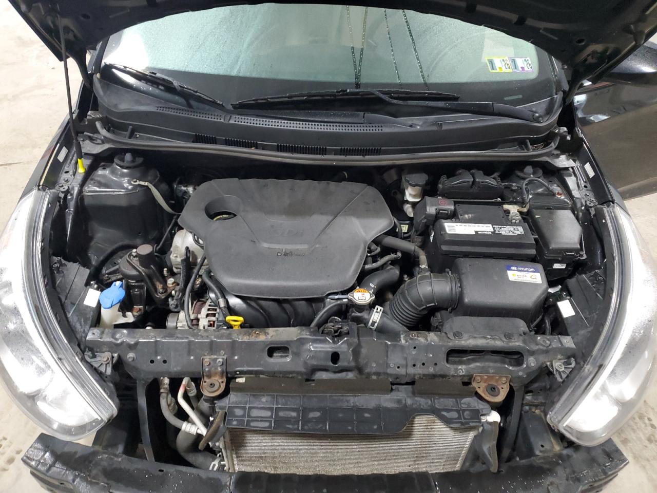 Hyundai ACCENT Se Image 12