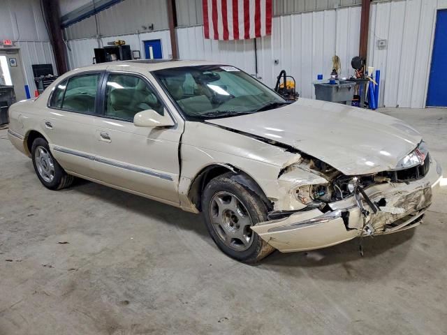 Lincoln Continental Image 12