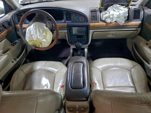 Lincoln Continental Image 9