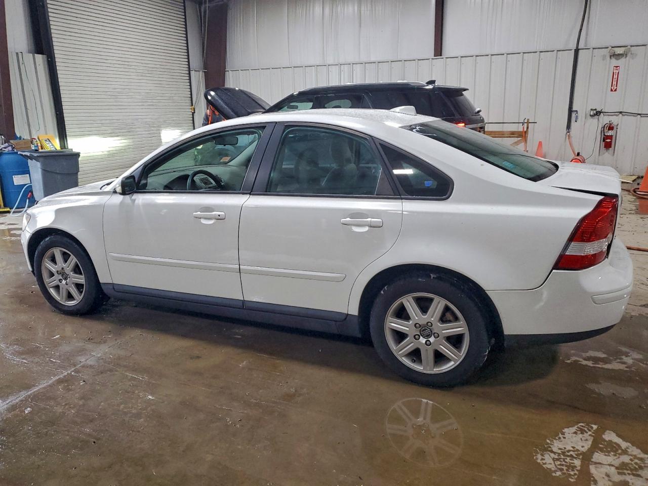 Volvo S40 2.4i Image 5