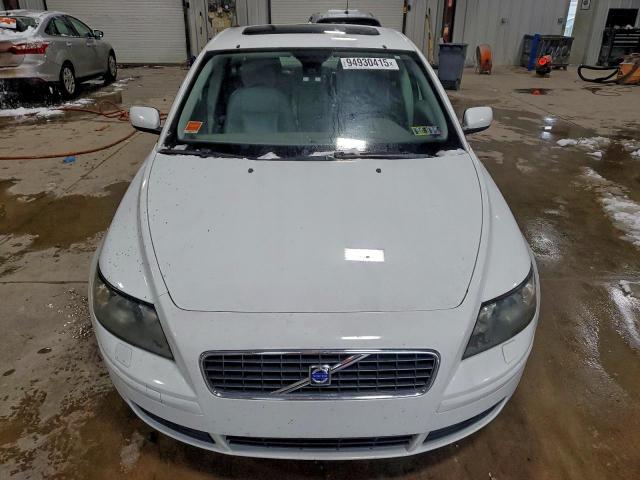 Volvo S40 2.4i Image 7