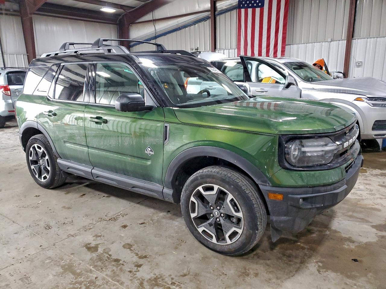 Ford Bronco Outer Banks Image 10