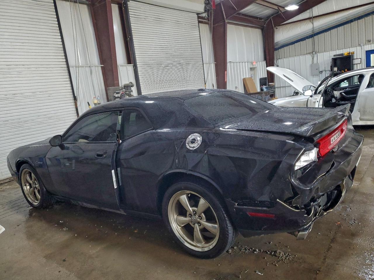 Dodge Challenger R/t Image 3