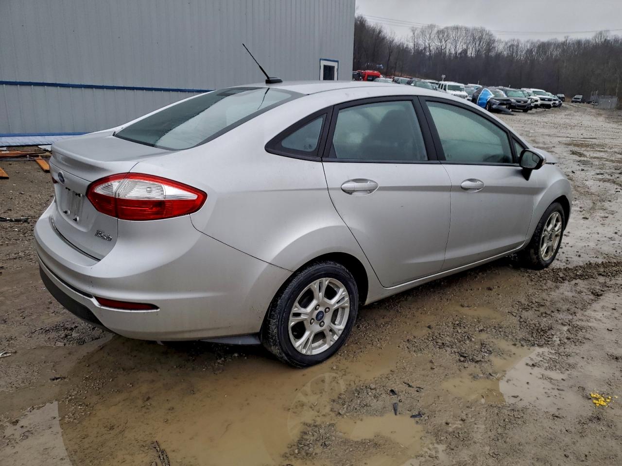 Ford Fiesta Se Image 11