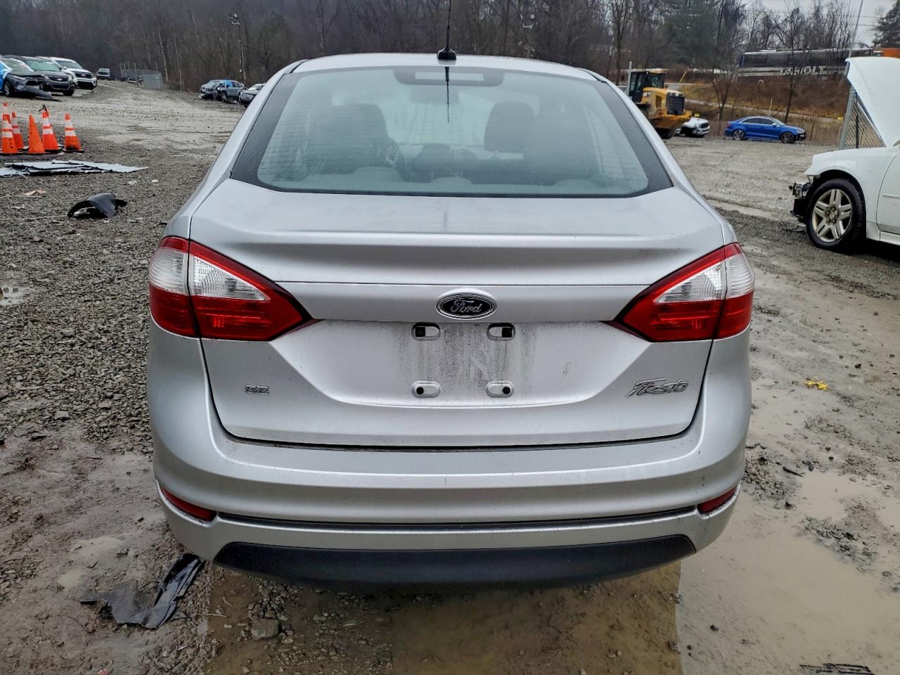 Ford Fiesta Se Image 6