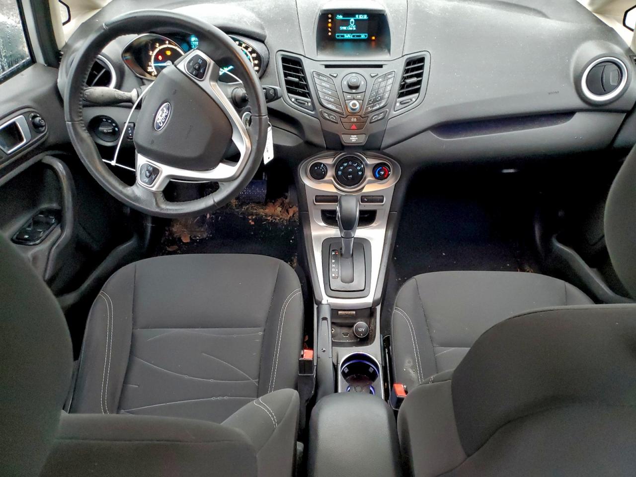 Ford Fiesta Se Image 3
