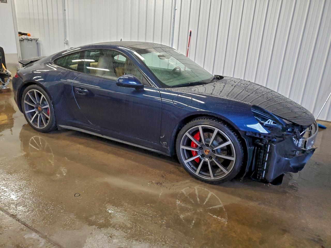 Porsche 911 Carrera S Image 13