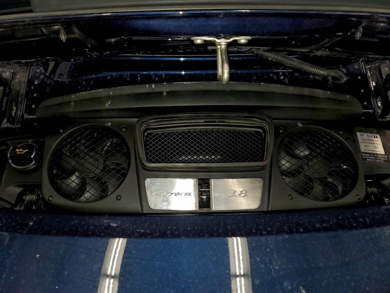 Porsche 911 Carrera S Image 4