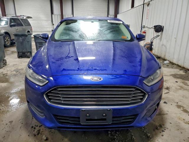 Ford Fusion Se Image 7