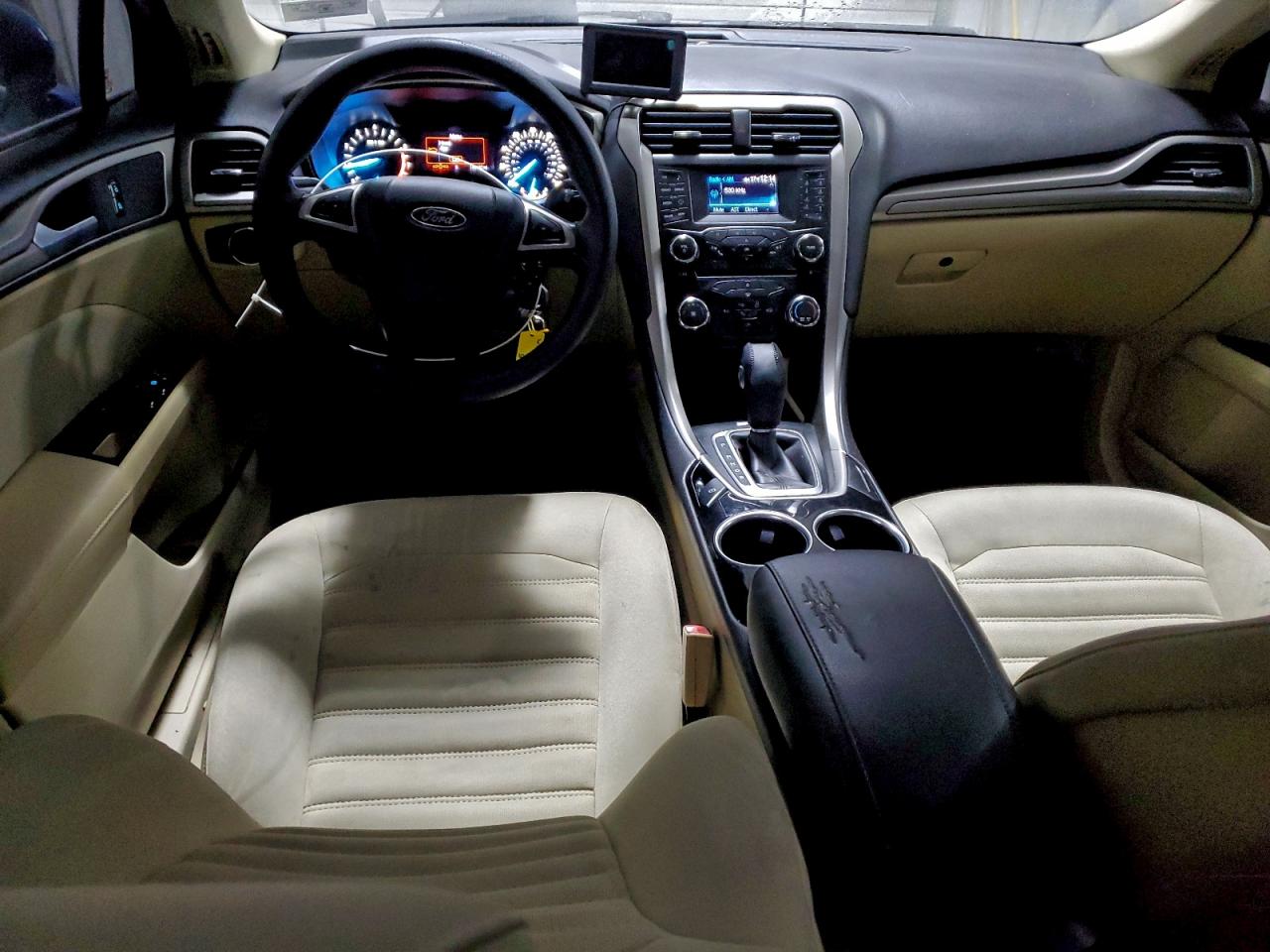 Ford Fusion Se Image 10