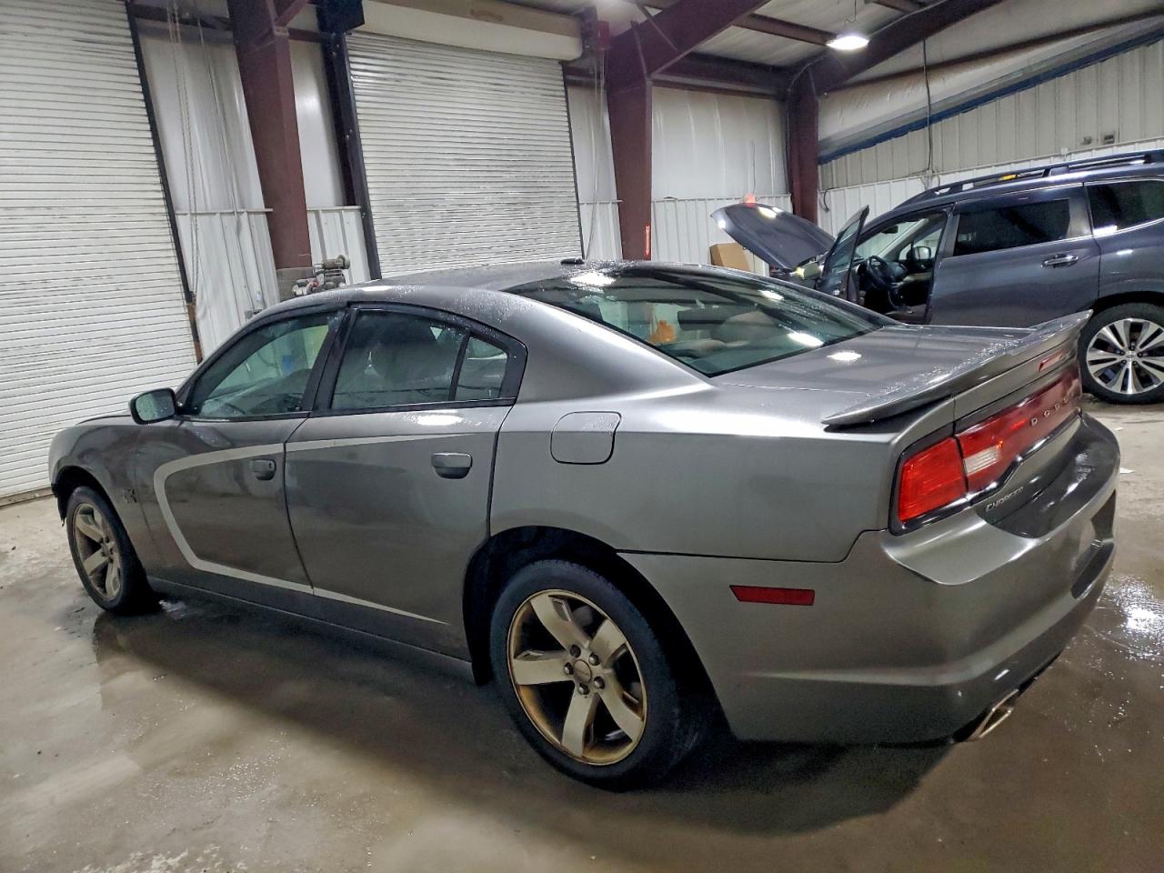 Dodge Charger Image 4