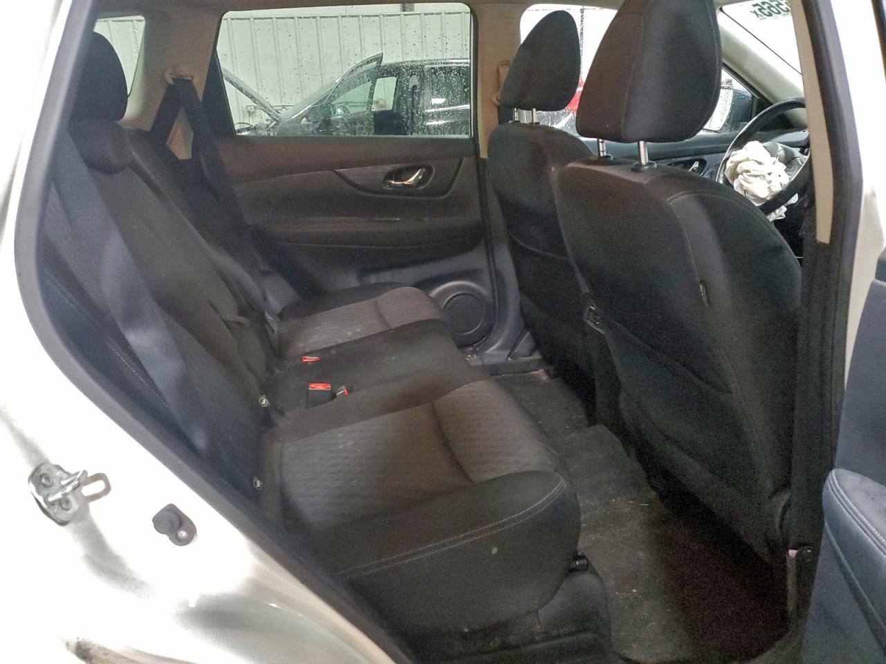 Nissan Rogue S Image 11