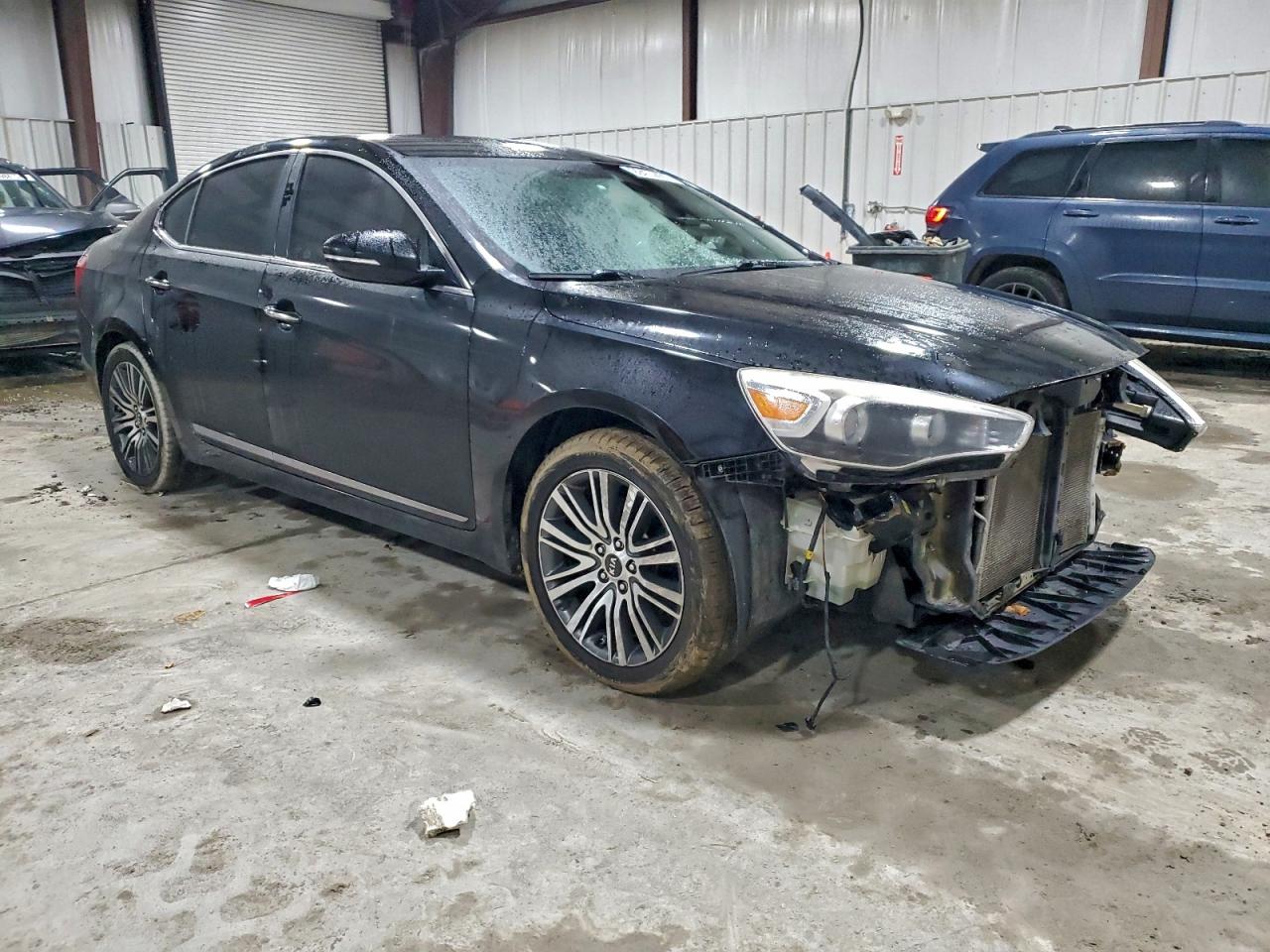 Kia Cadenza Premium Image 2