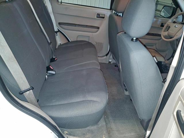 Ford Escape Xls Image 7