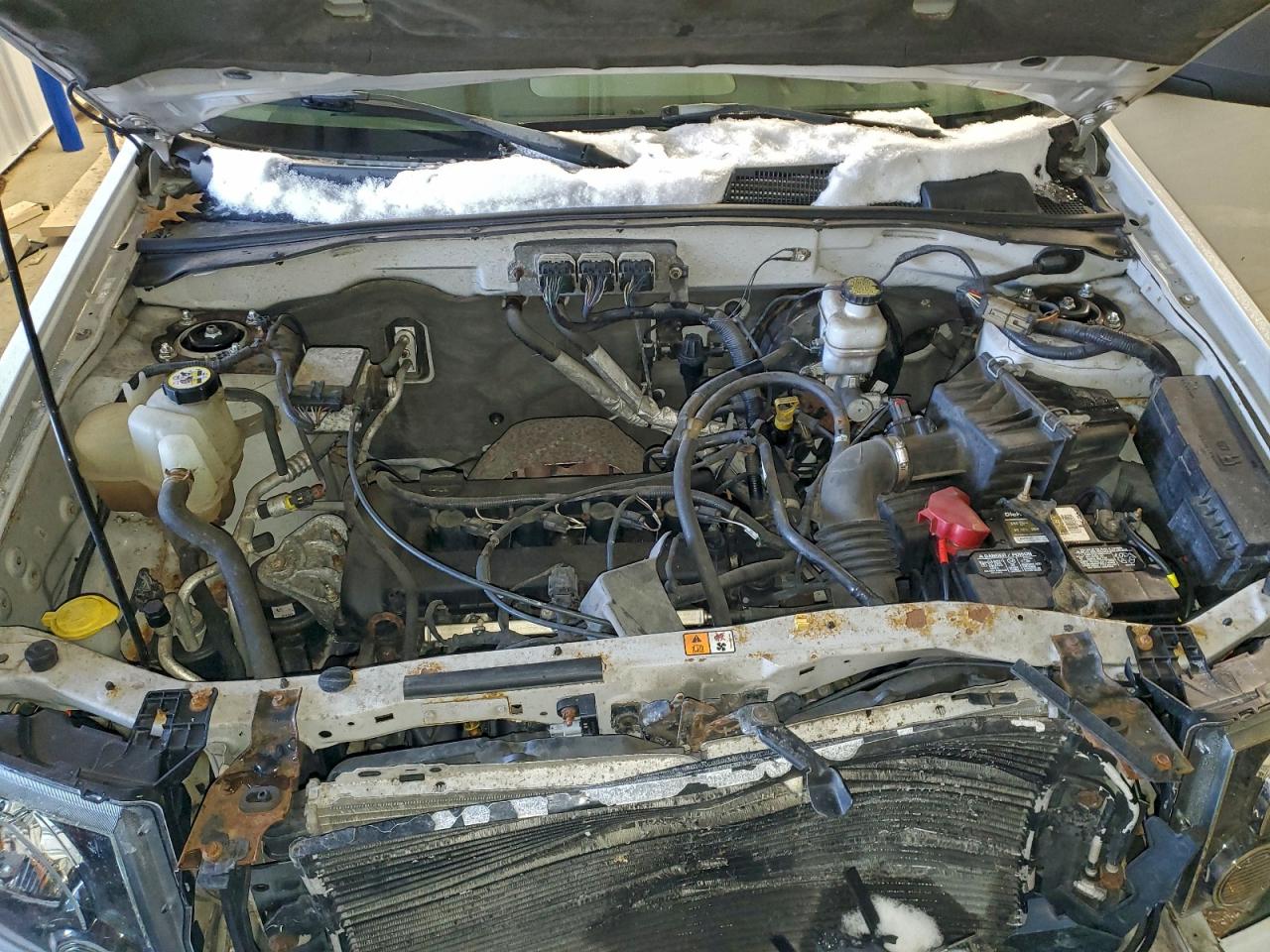 Ford Escape Xls Image 11