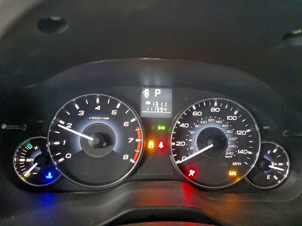 Subaru Legacy 2.5i Image 7