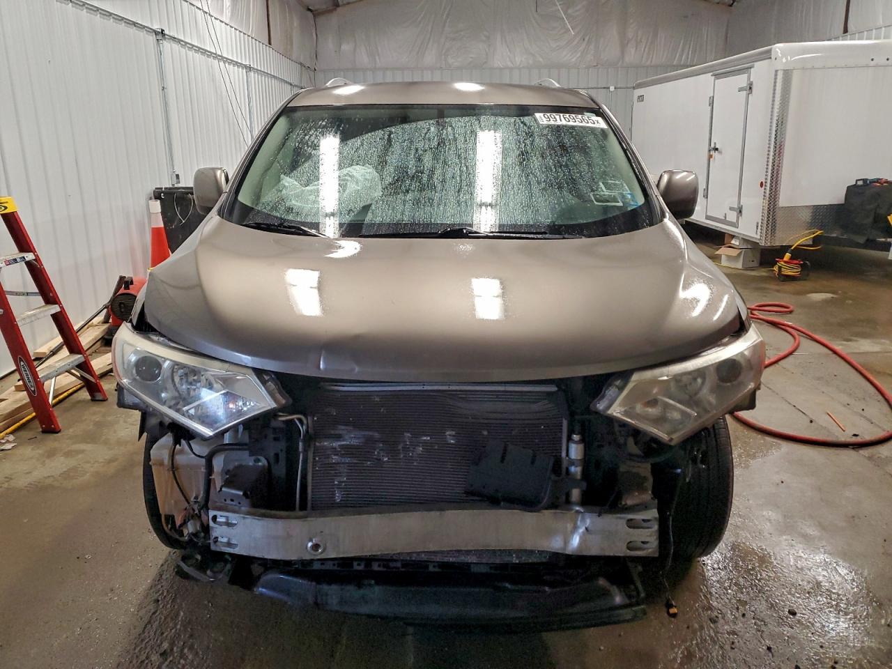 Nissan Quest S Image 5