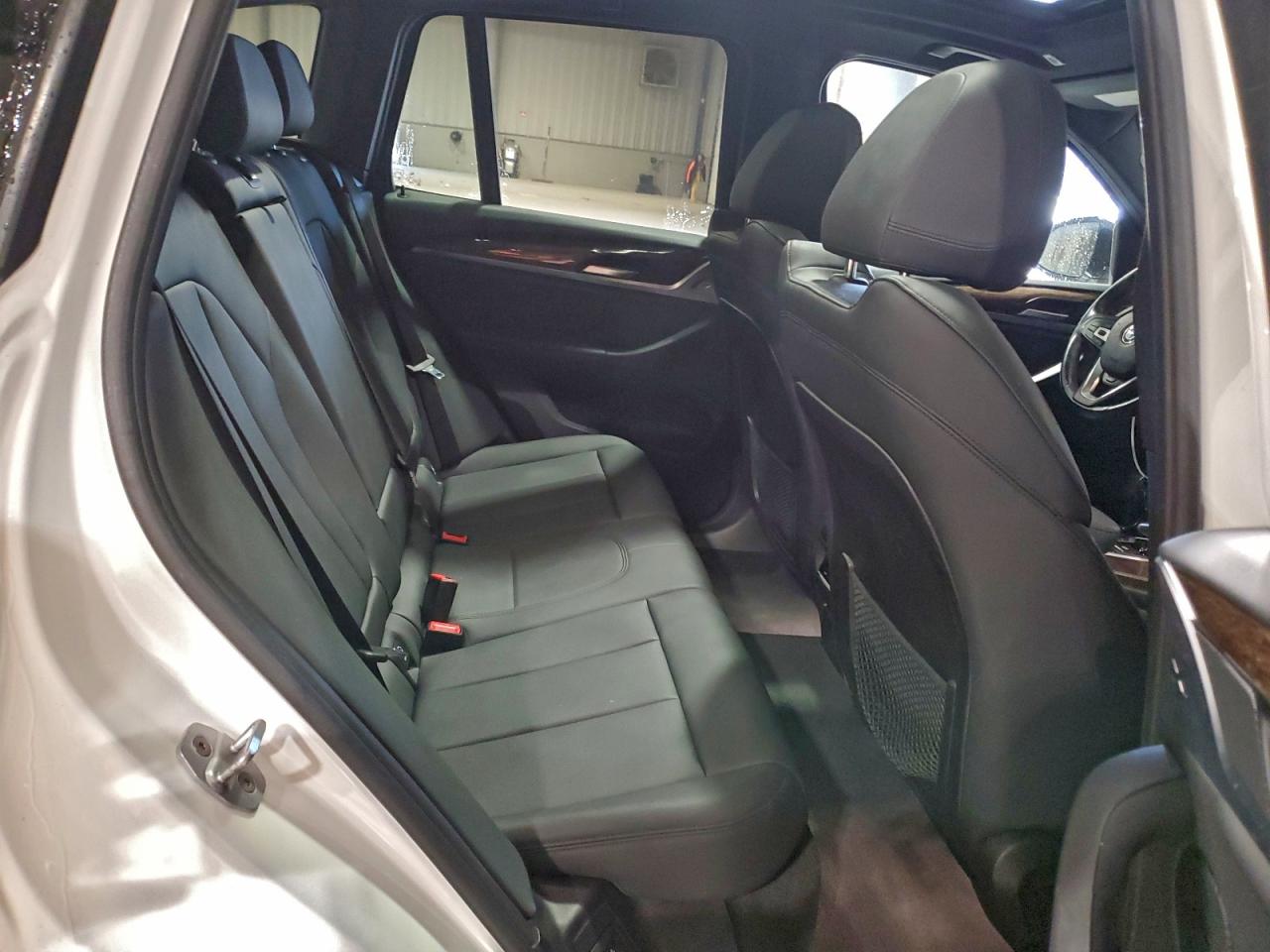 BMW X Series Xdrive30i Image 9