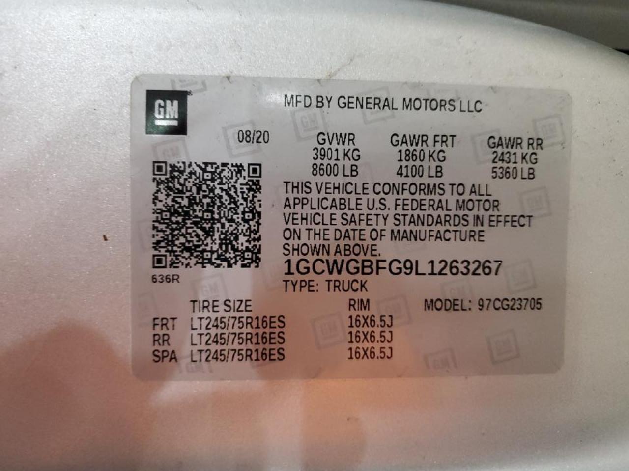 Chevrolet Express Image 9