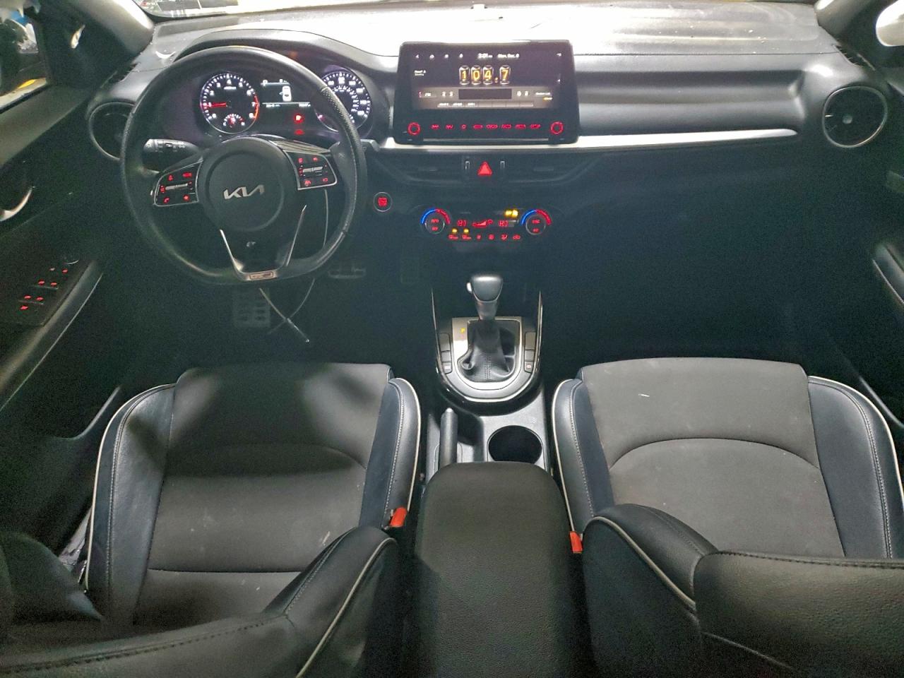 Kia Forte Gt Line Image 7