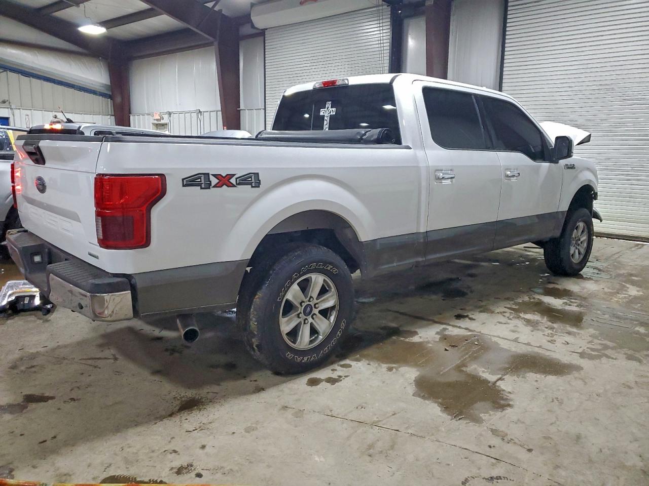 Ford F-150 Supercrew Image 9
