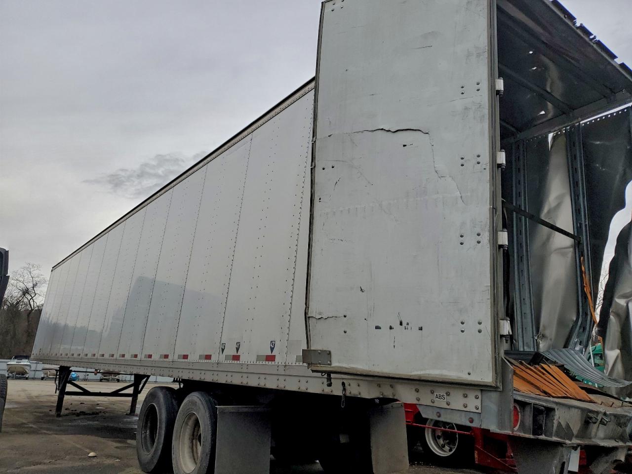 Strick Trailer Image 7