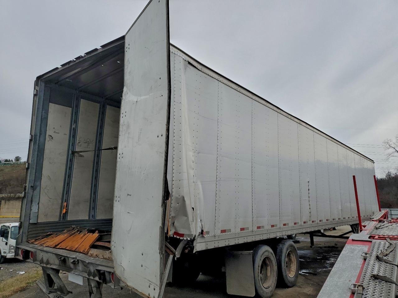 Strick Trailer Image 3