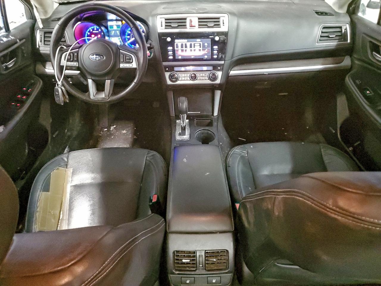 Subaru Legacy 2.5i Limited Image 8