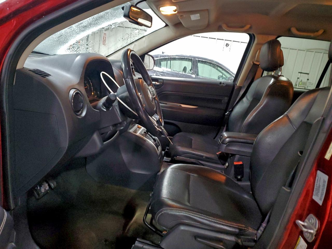 Jeep Compass Latitude Image 8