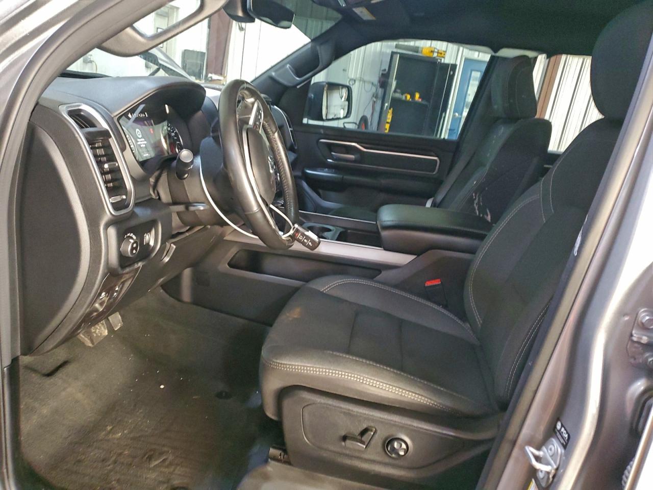 Ram 1500 Big Horn/lone Star Image 12