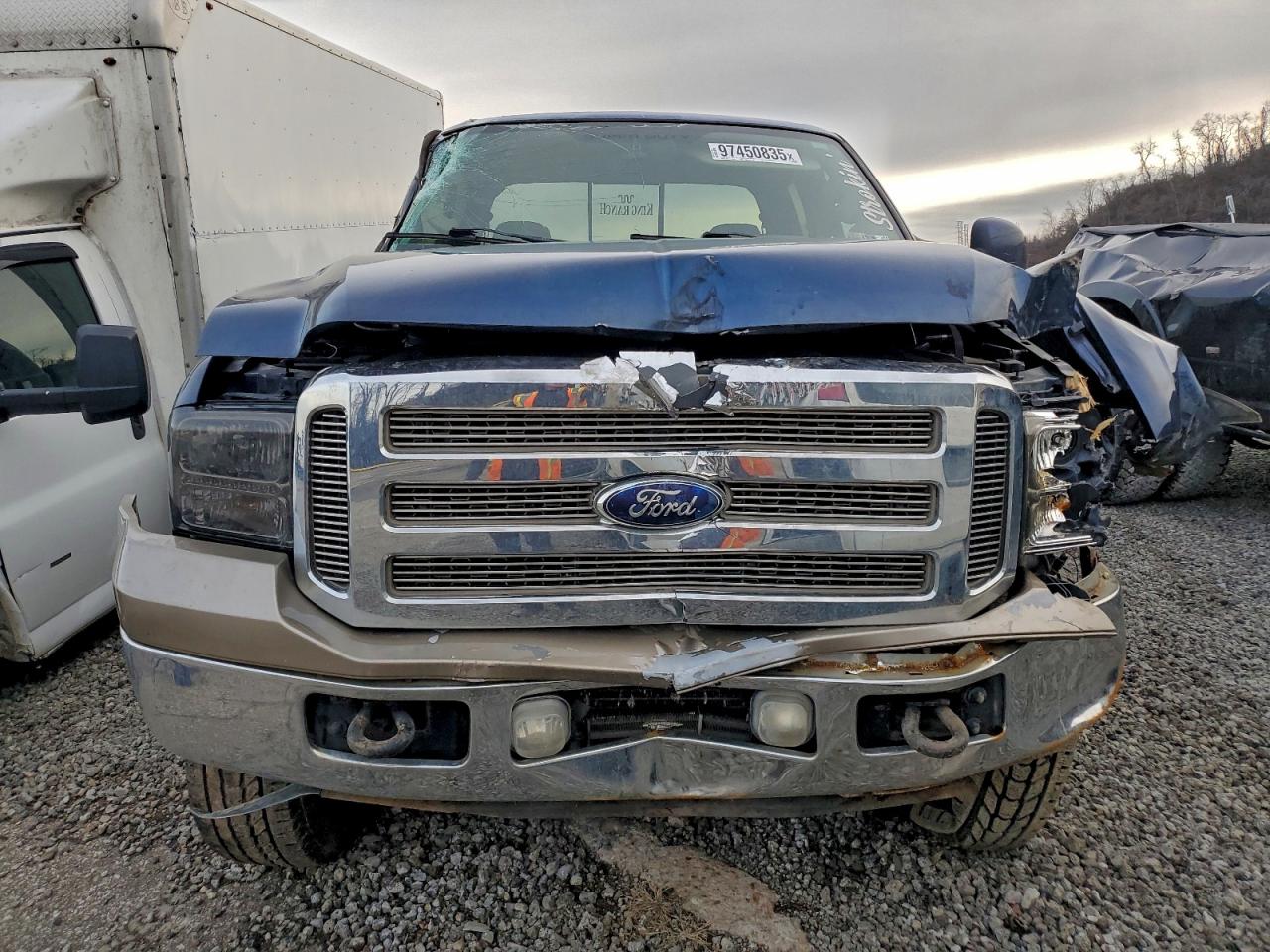 Ford F-350 Srw Super Duty Image 6