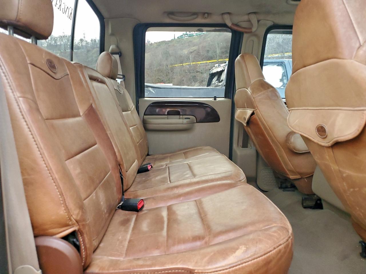 Ford F-350 Srw Super Duty Image 3