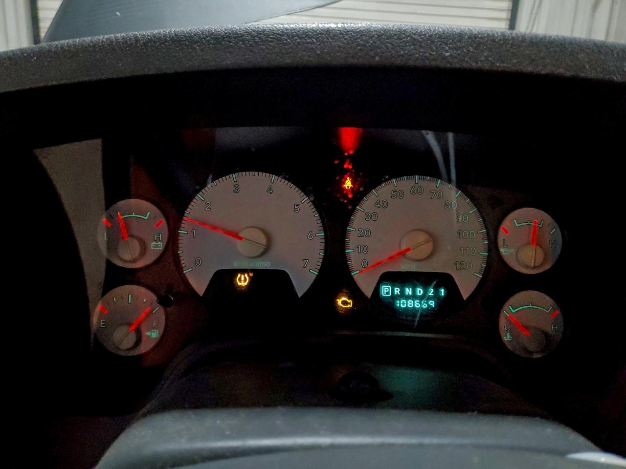 Dodge Ram 1500 St Image 10