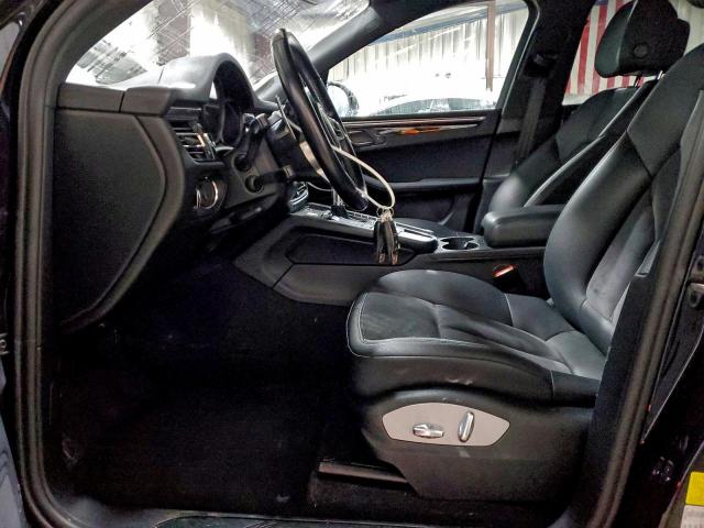 Porsche Macan Image 5